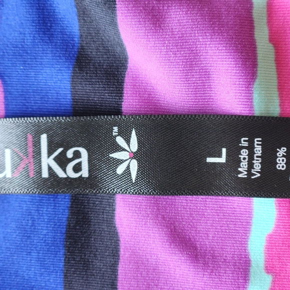 Lukka Razorback Tank - Picture 5 of 7